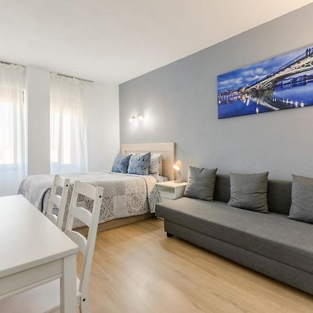 Apartament Hispalis Triana Σεβίλλη Εξωτερικό φωτογραφία