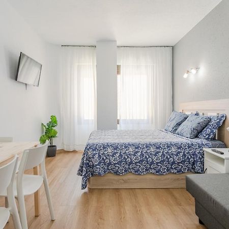 Apartament Hispalis Triana Σεβίλλη Εξωτερικό φωτογραφία