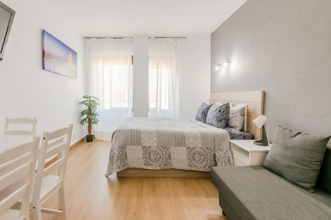 Apartament Hispalis Triana Σεβίλλη Εξωτερικό φωτογραφία